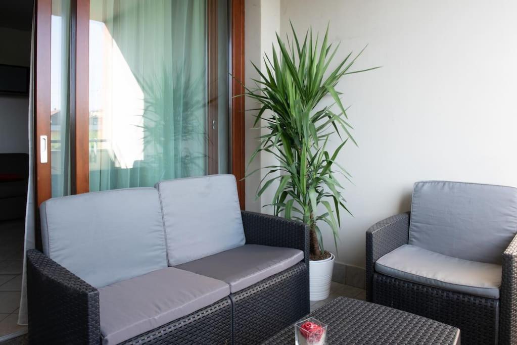 Bella Ciao Airport Apartment Seriate Esterno foto